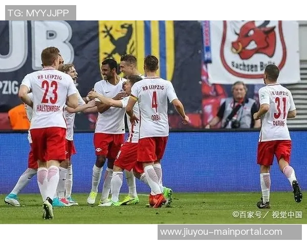 本菲卡友谊赛大胜莱比锡六比二惨败引发转会热议